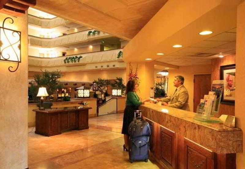 Albuquerque Marriott Pyramid North Hotel Interior photo